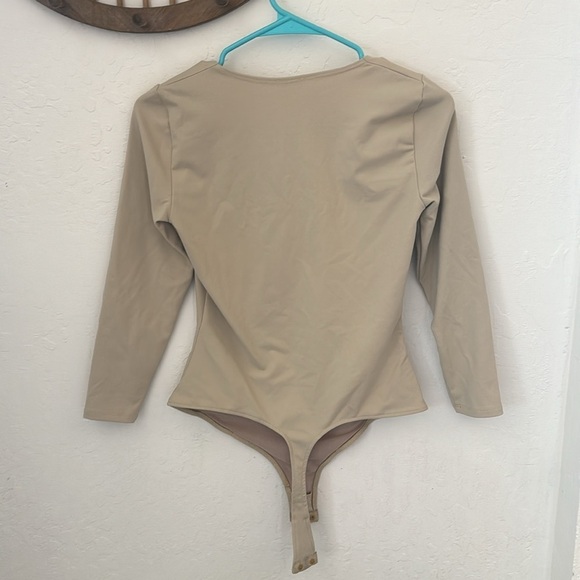 Free People Intimately Truth Square Neck Bodysuit Long Sleeve Stone Gray Tan S - Picture 7 of 7